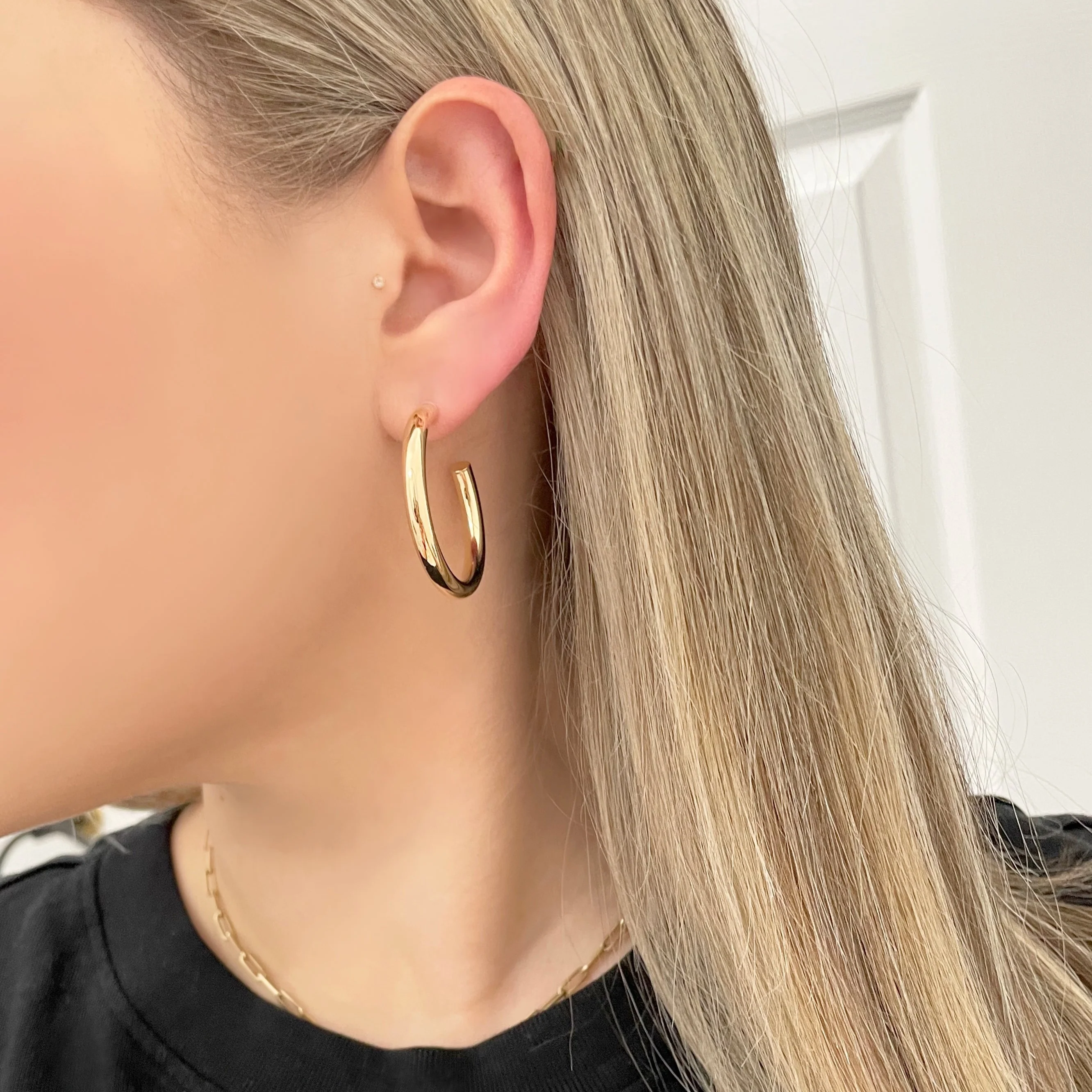 14K GOLD 4MM 1.25" HOOPS - Image 2