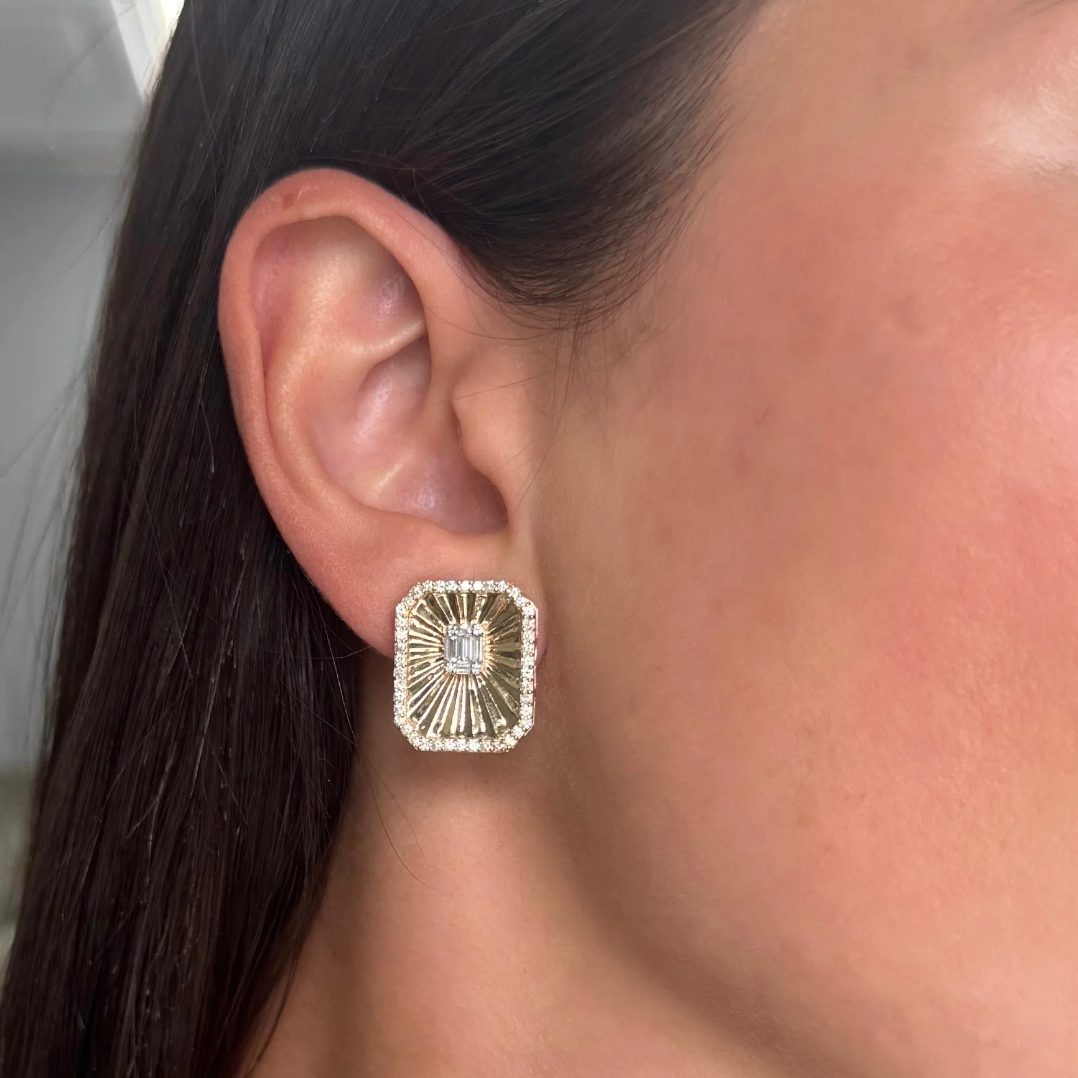 14K GOLD DIAMOND ALEXA EARRINGS - Image 2