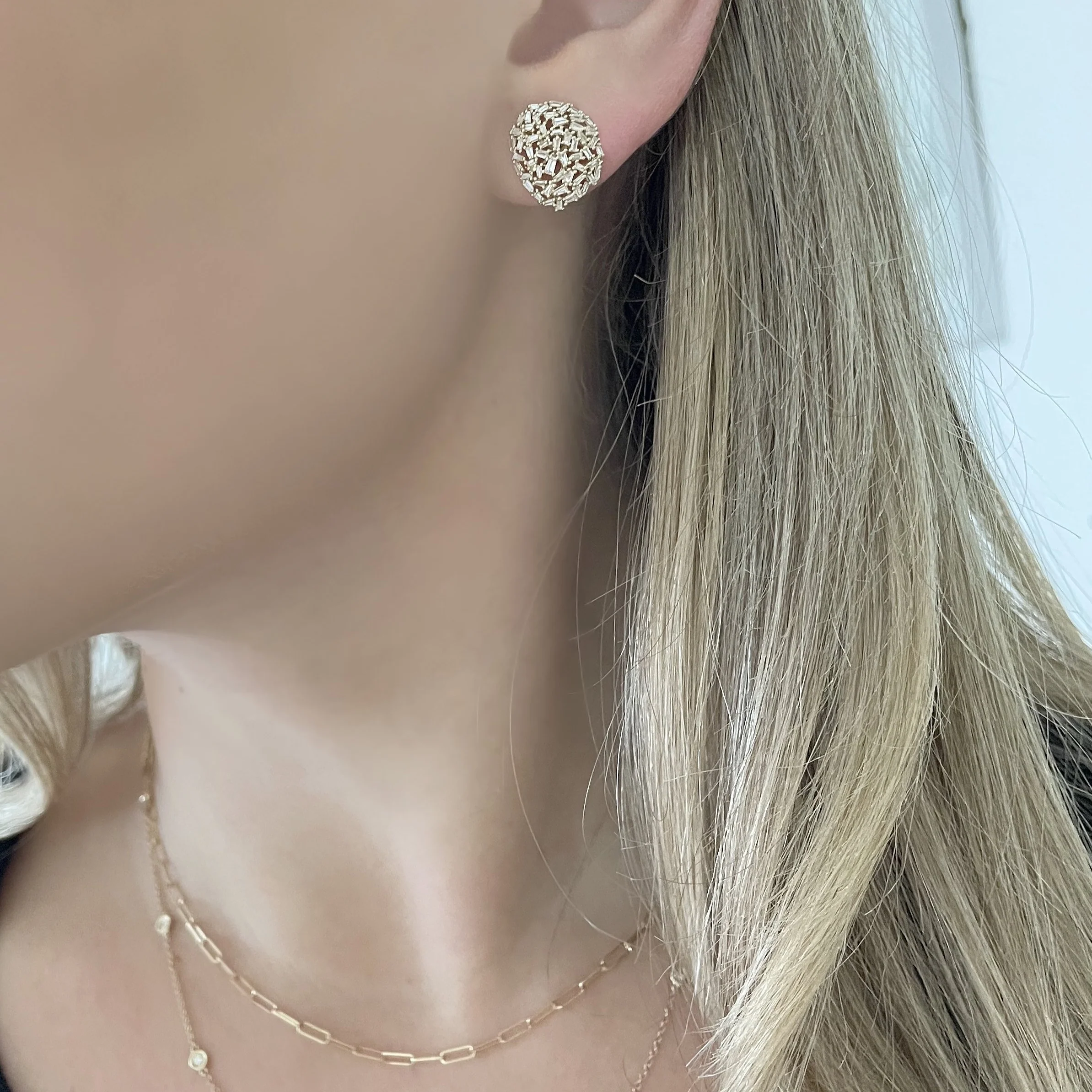 14K GOLD DIAMOND BAGUETTE FIONA STUDS - Image 4