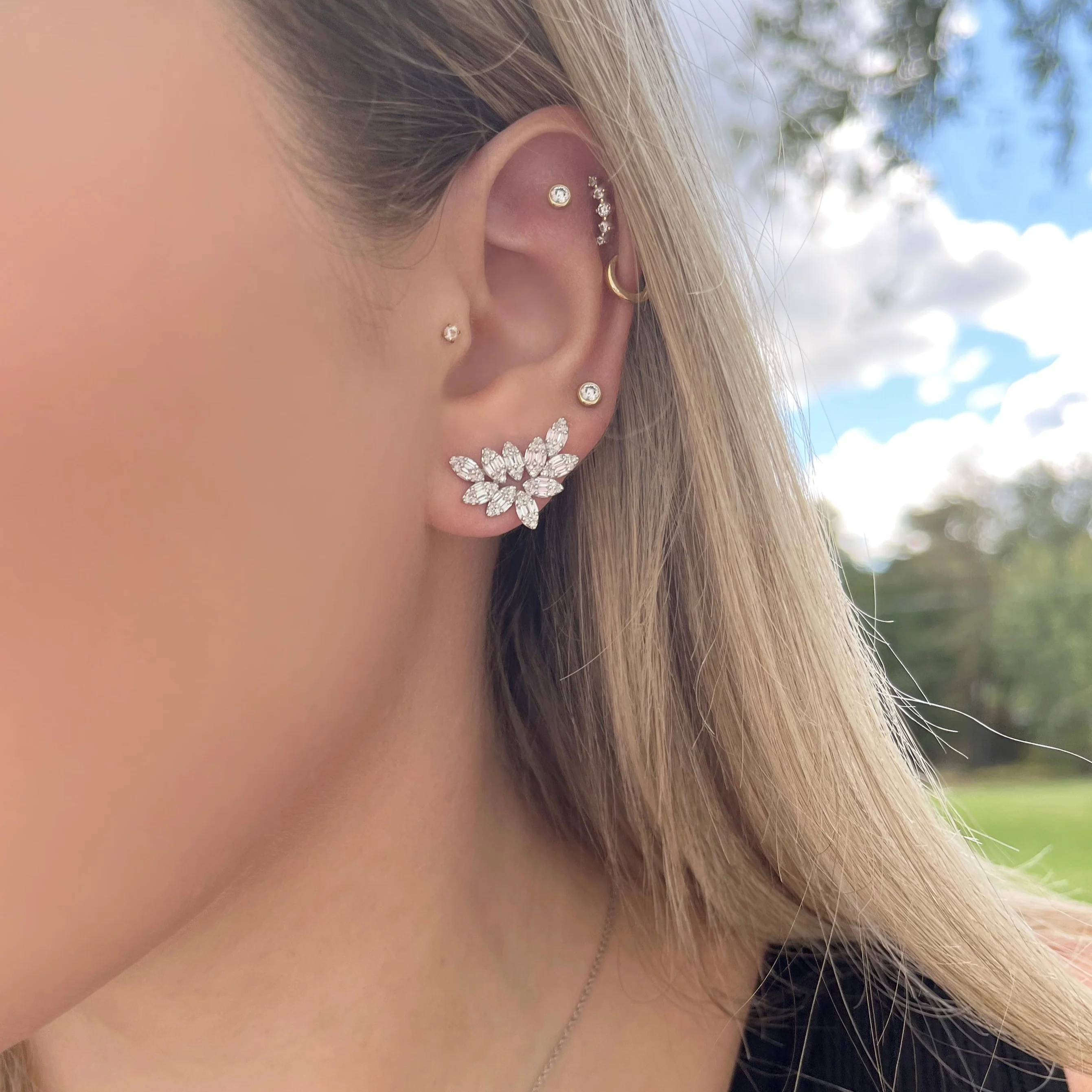 14K GOLD DIAMOND DALIA EARRINGS - Image 2