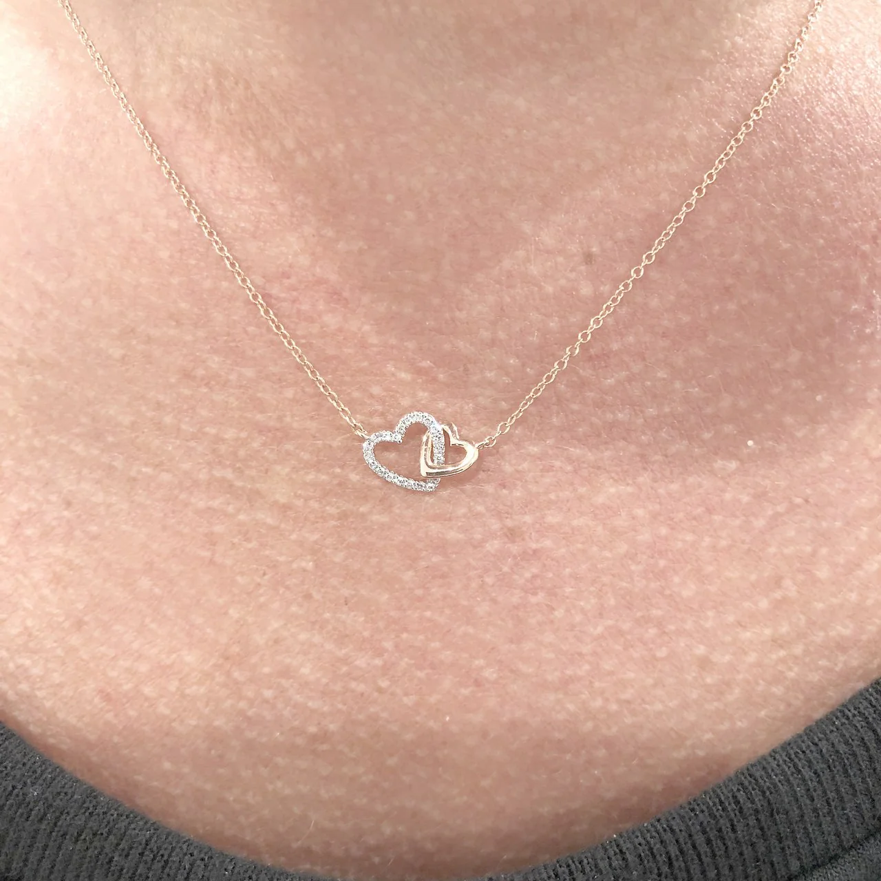 14K GOLD DIAMOND DOUBLE HEART NECKLACE - Image 5