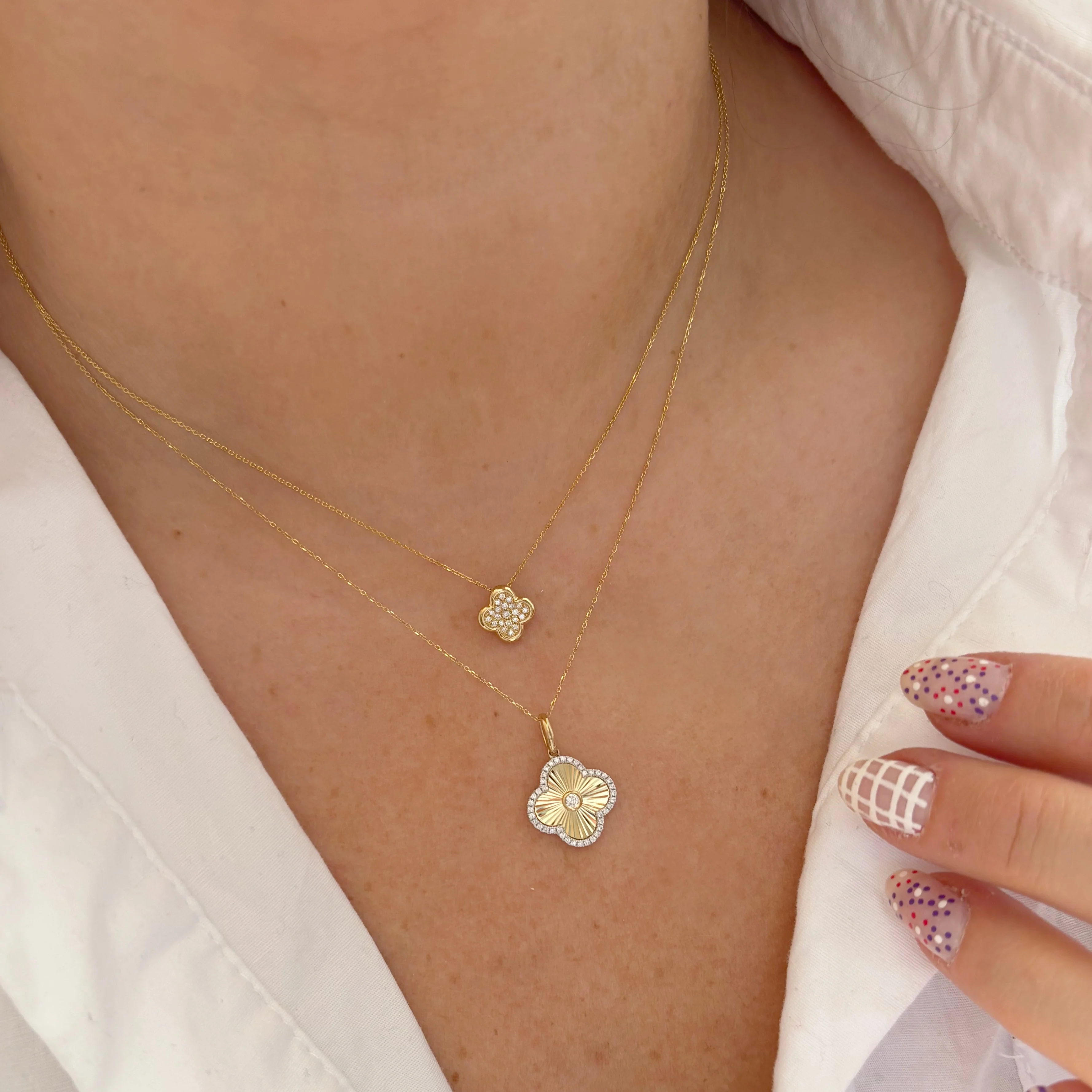 14K GOLD DIAMOND ELYSE CLOVER NECKLACE - Image 3