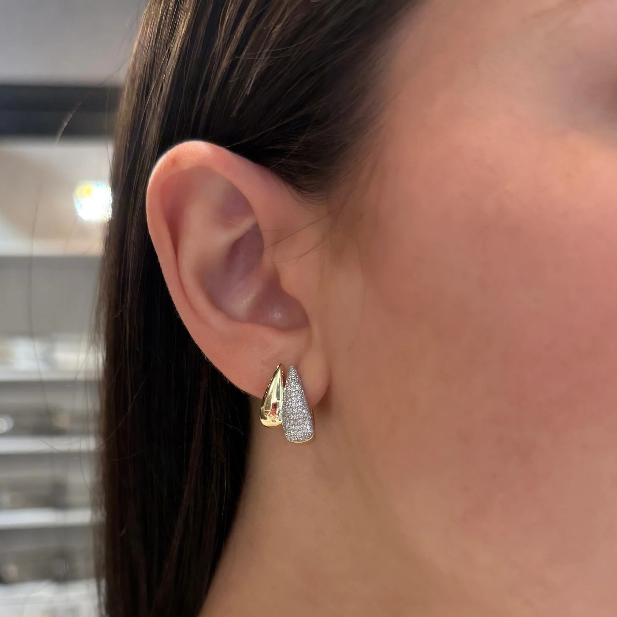 14K GOLD DIAMOND FAY EARRINGS - Image 2