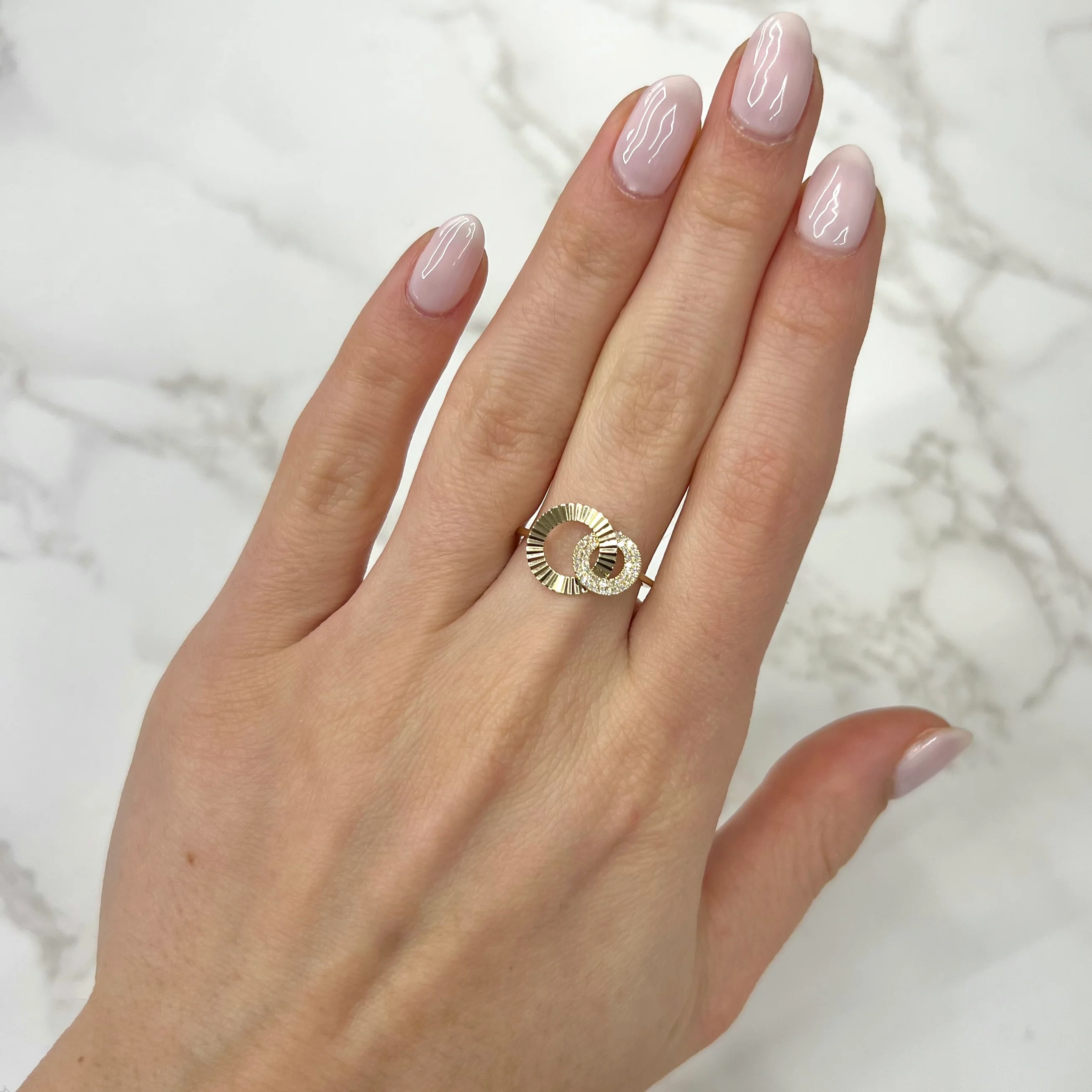 14K GOLD DIAMOND GRETA RING - Image 2