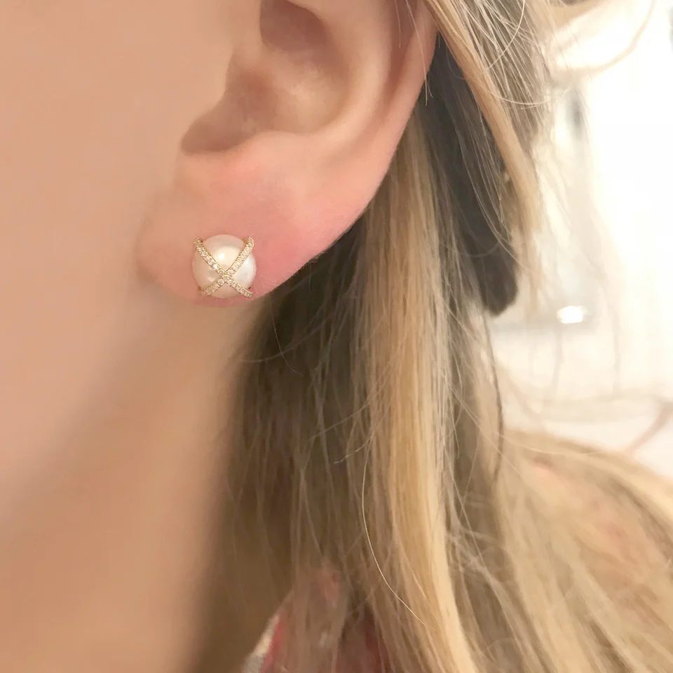 14K GOLD DIAMOND JACLYN PEARL STUDS - Image 5