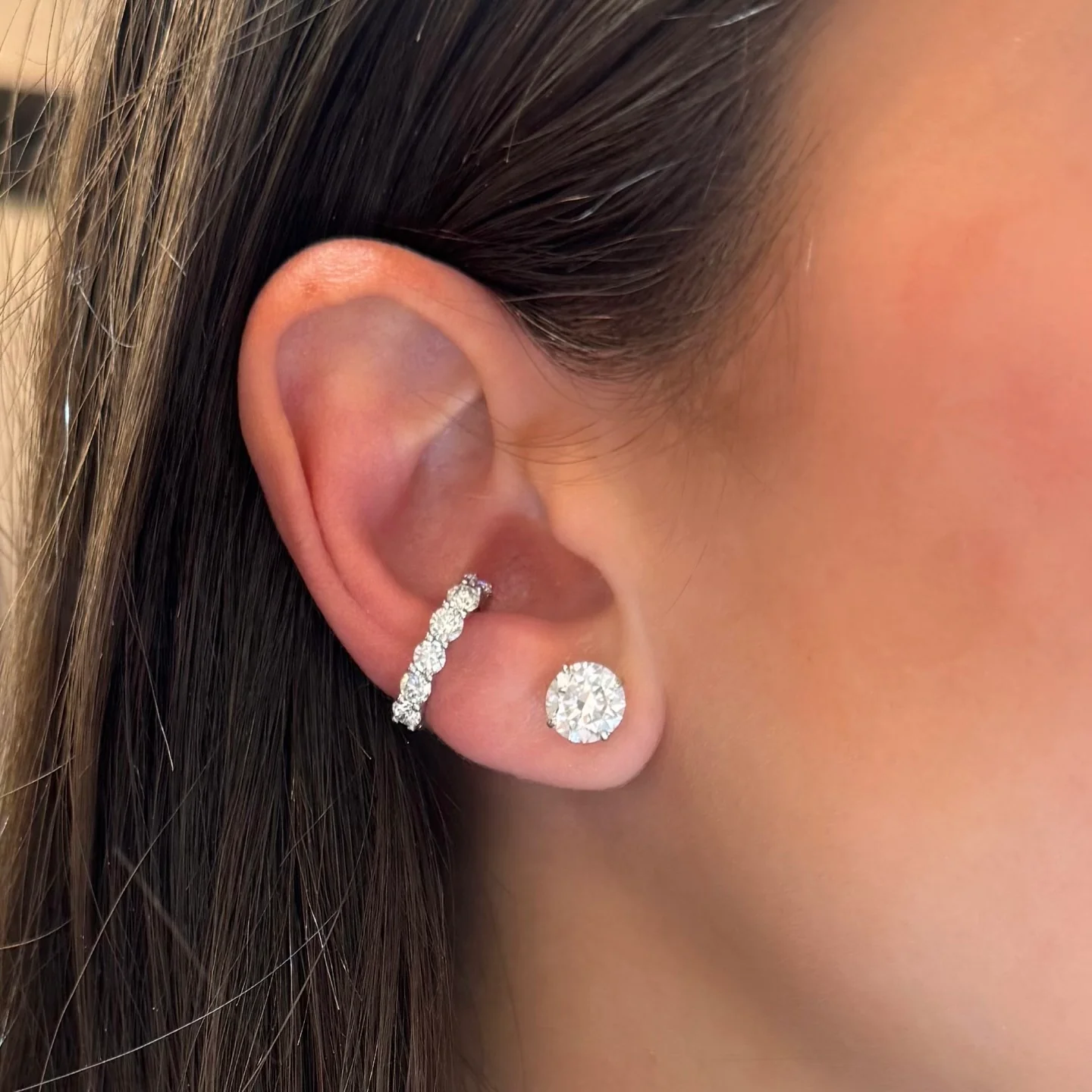 14K GOLD DIAMOND JEN EAR CUFF - Image 2