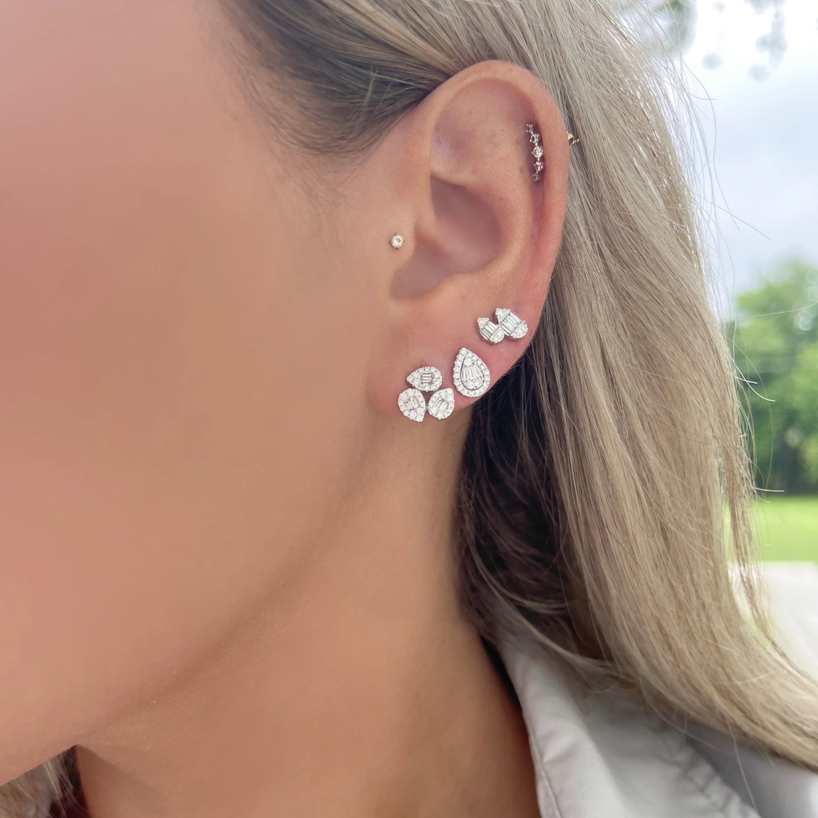 14K GOLD DIAMOND JULIA STUDS - Image 4