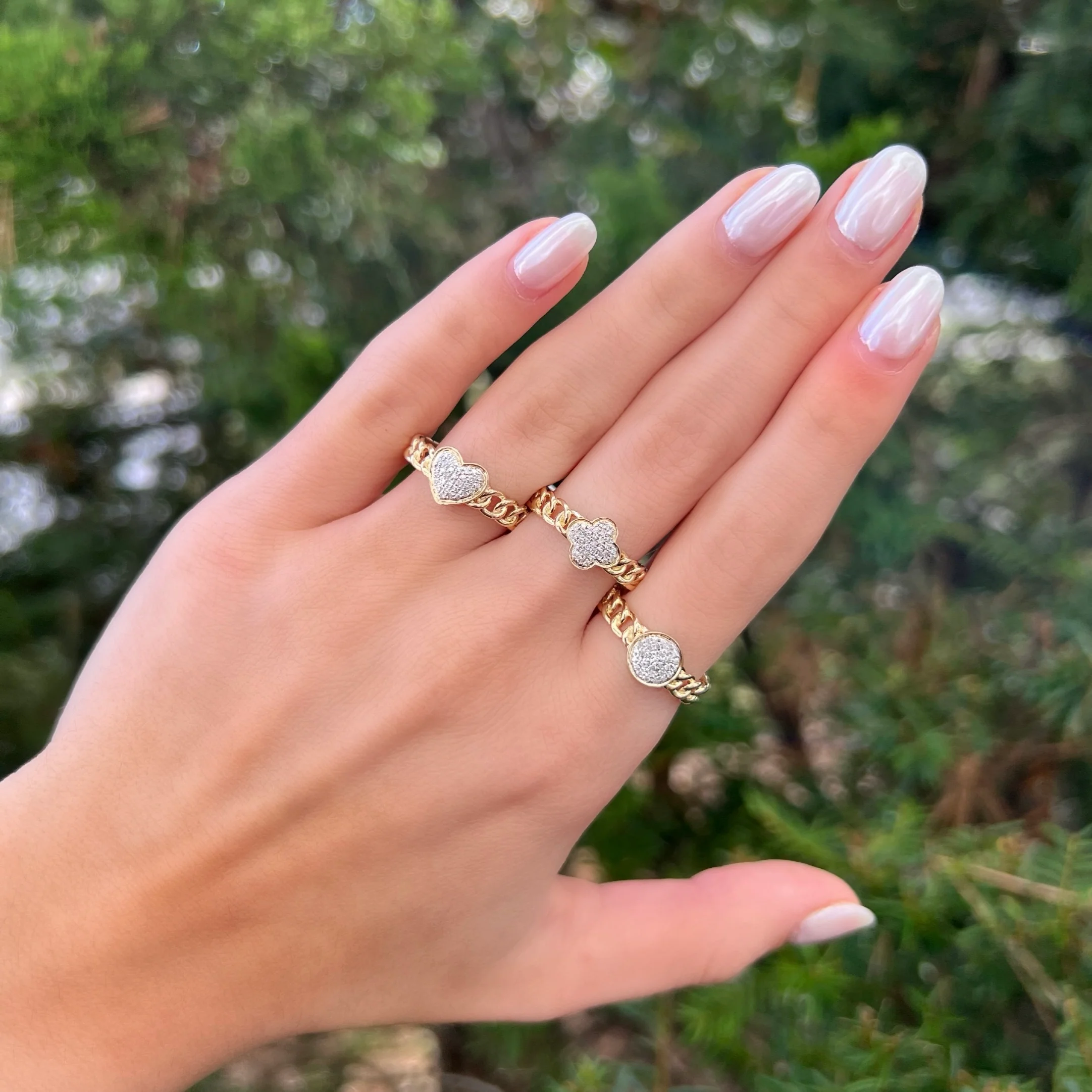 14K GOLD DIAMOND KARLIE CIRCLE RING - Image 3