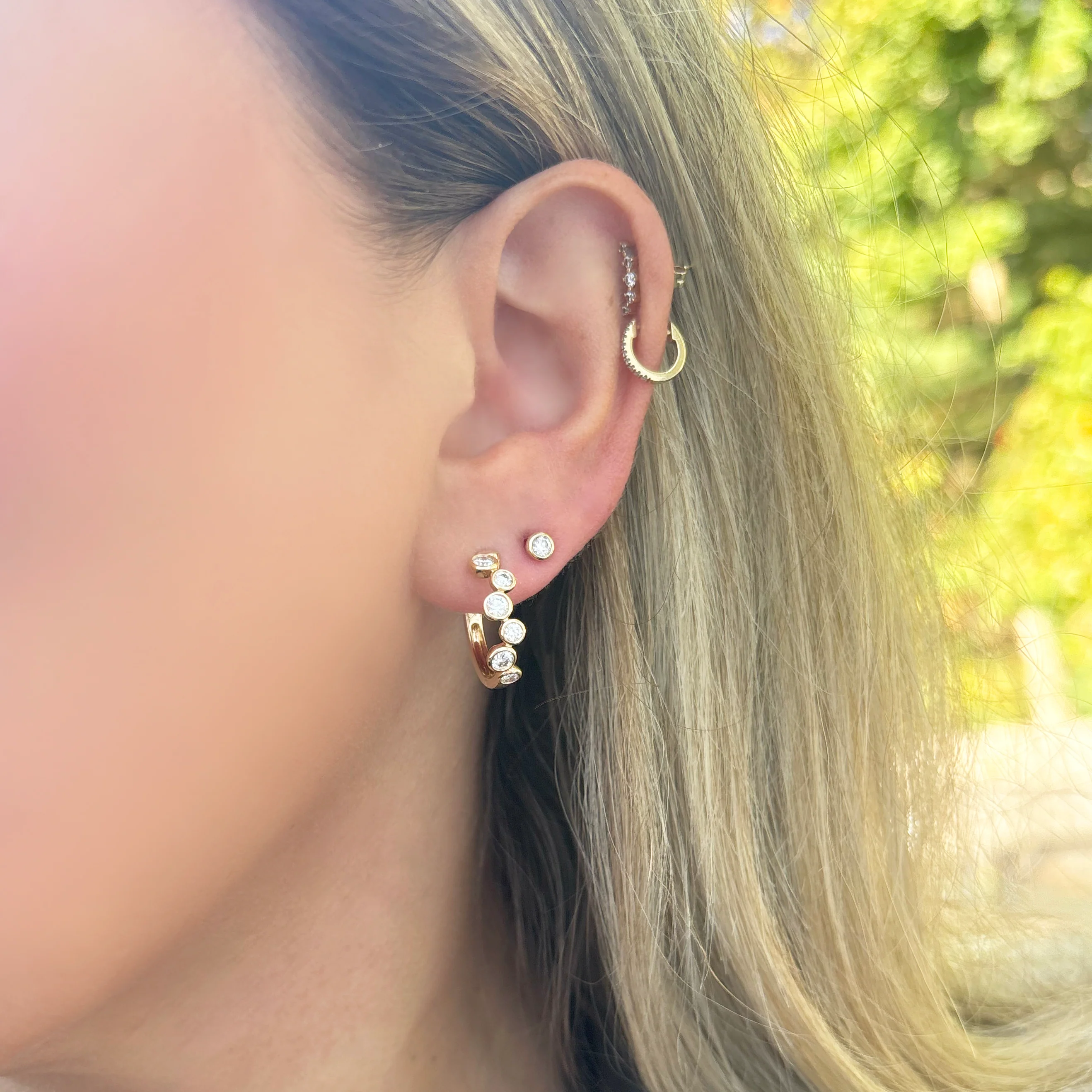 14K GOLD DIAMOND KENDRA HOOPS - Image 2