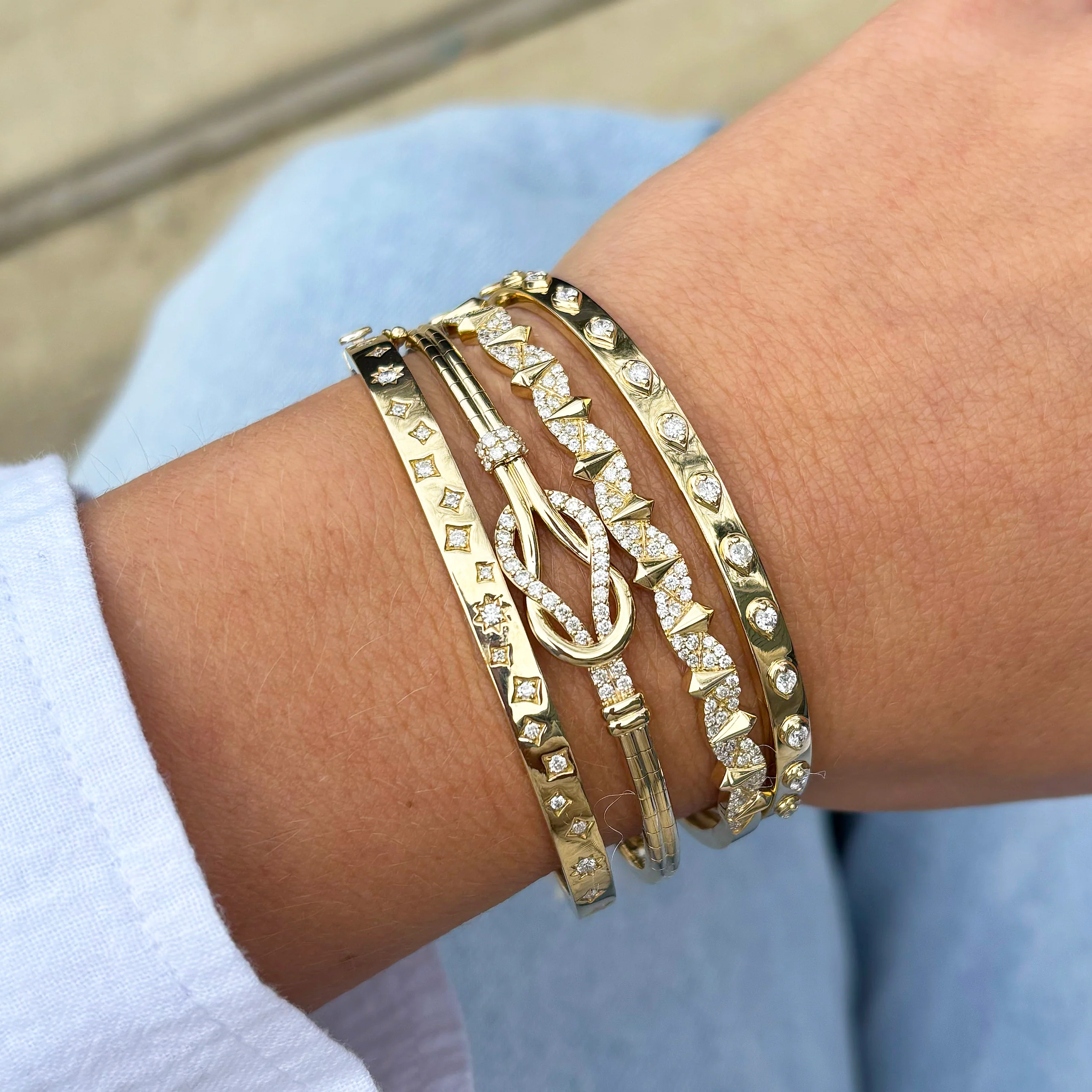 14K GOLD DIAMOND KIKI BANGLE - Image 2