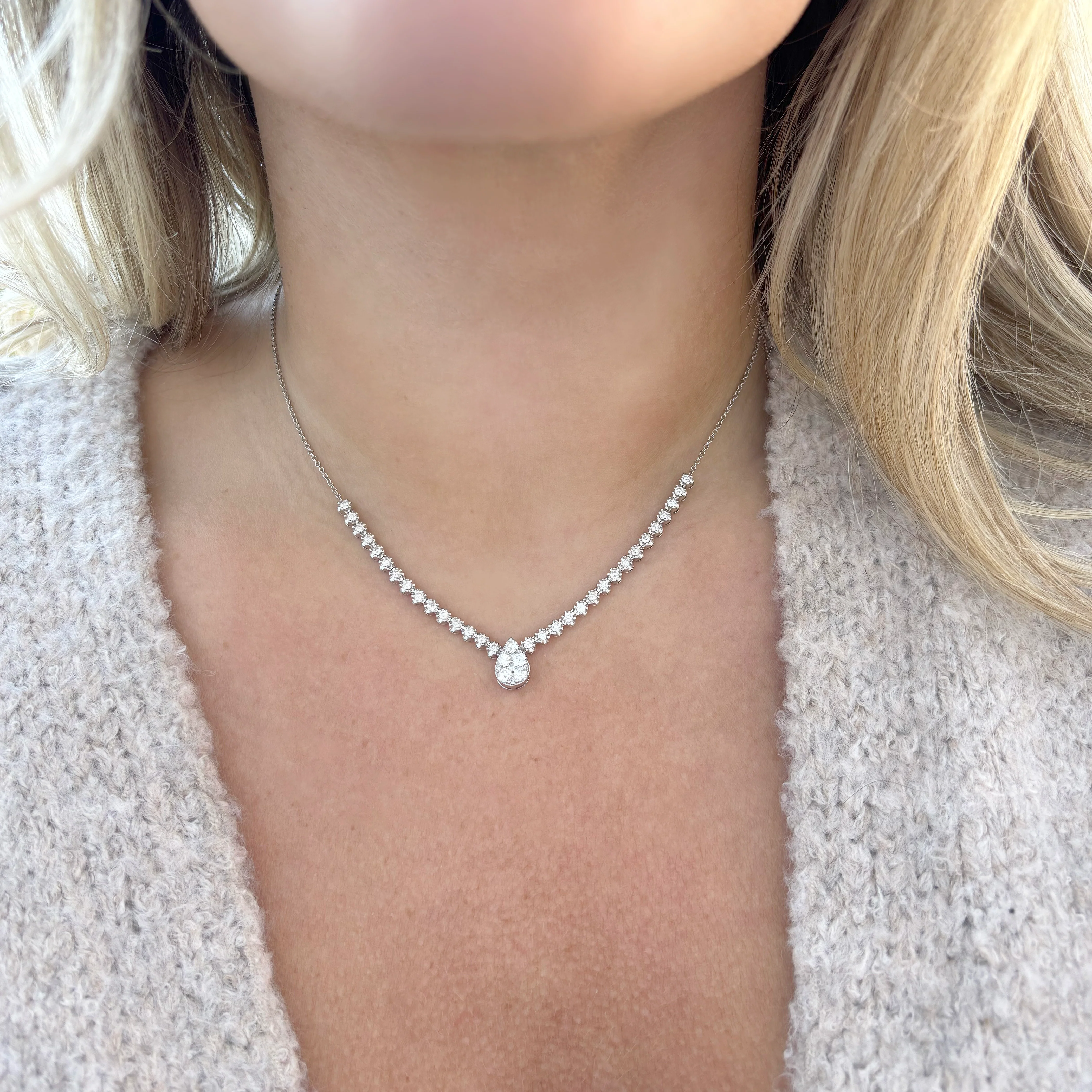 14K GOLD DIAMOND KIMBERLY PEAR NECKLACE - Image 2