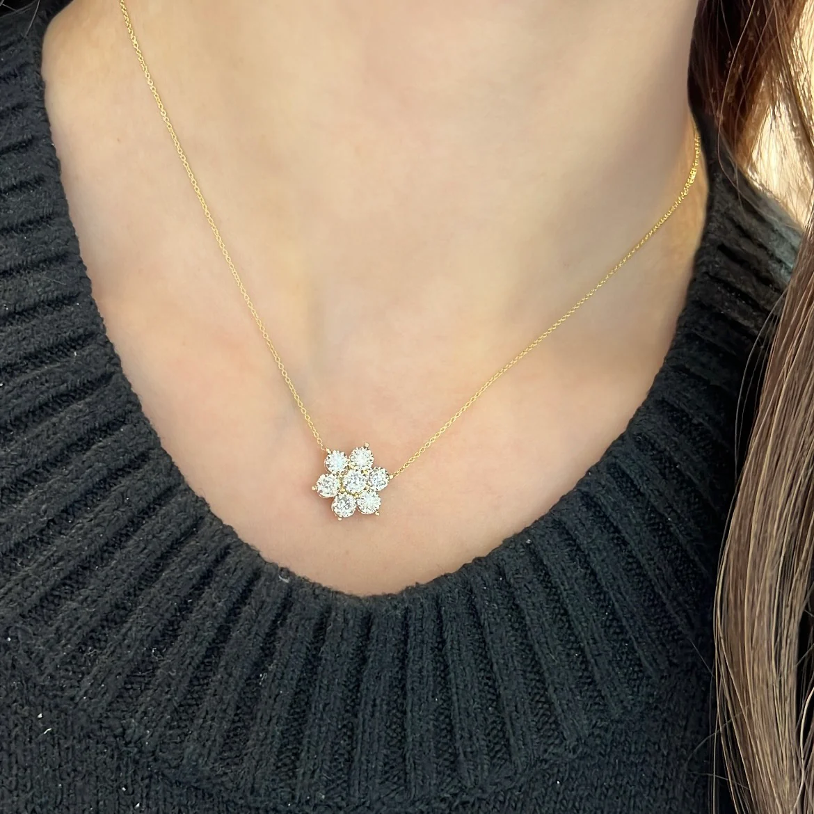 14K GOLD DIAMOND LARGE HANNAH FLOWER NECKLACE - Image 5