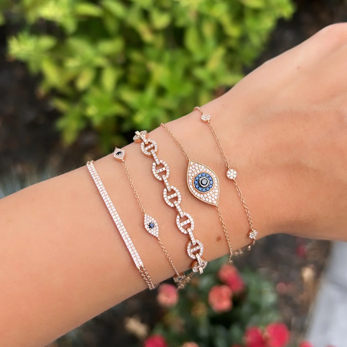 14K GOLD DIAMOND LAUREN CIRCLE BRACELET - Image 6