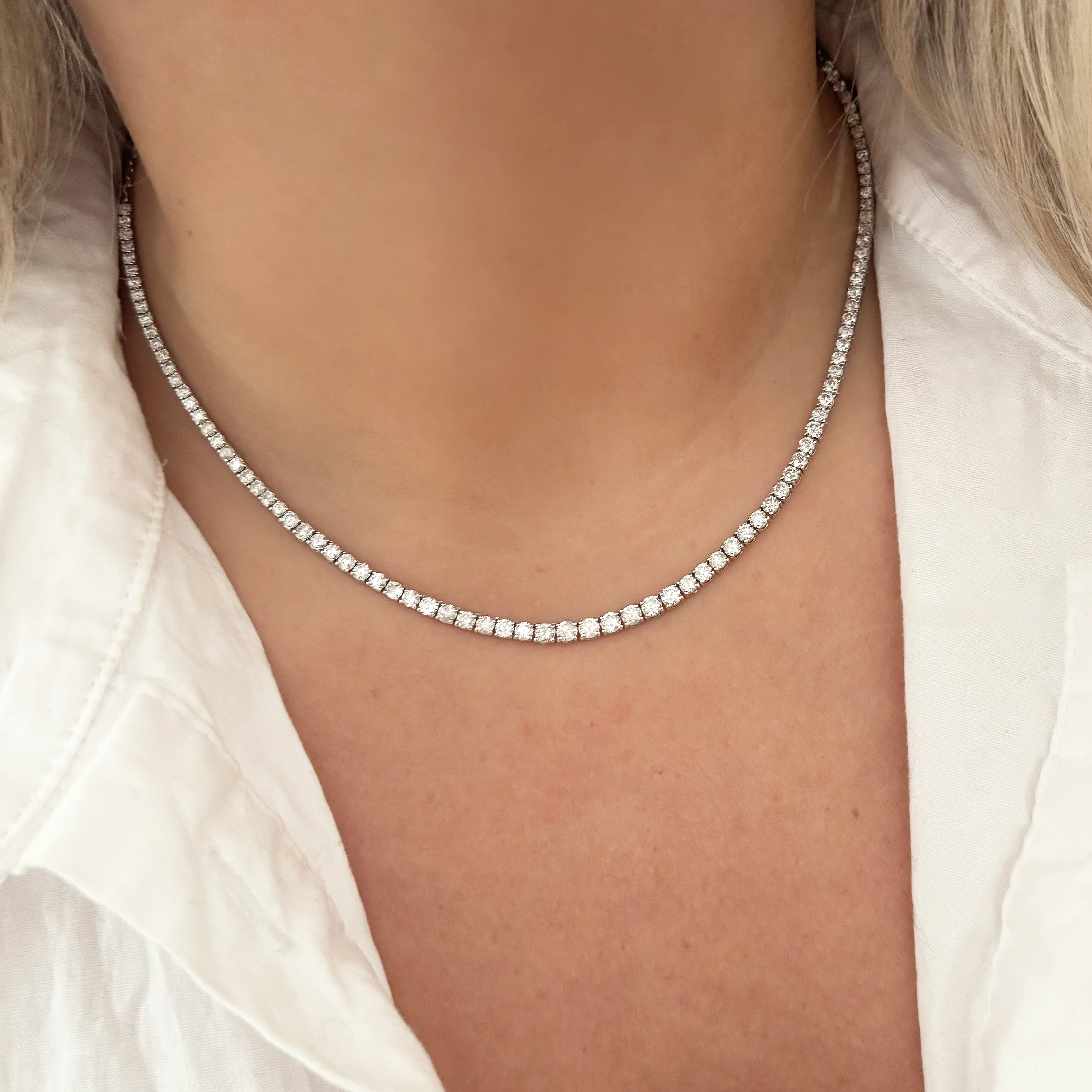 14K GOLD DIAMOND LYLA NECKLACE