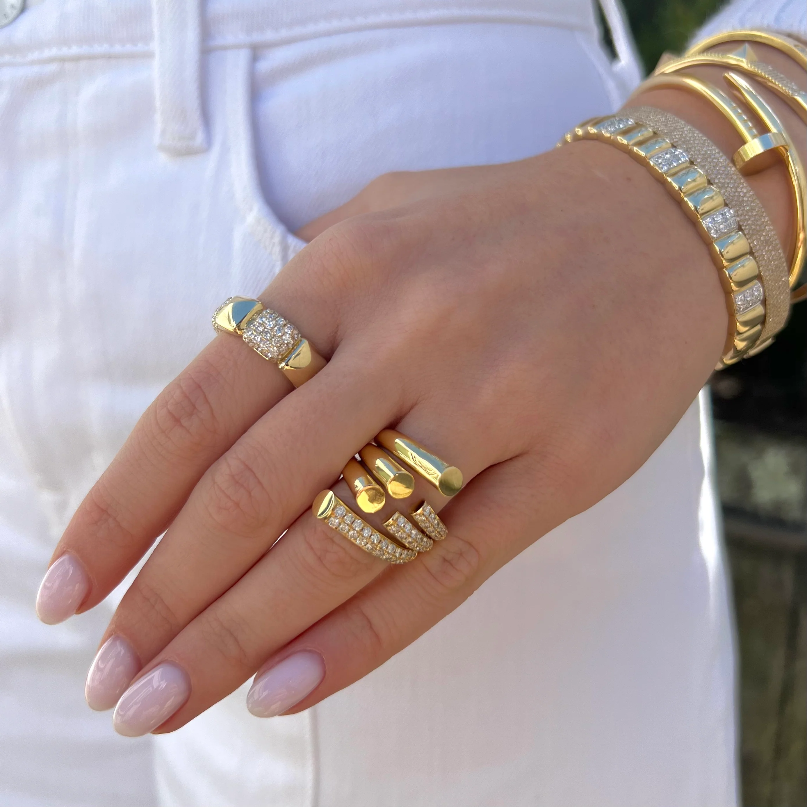 14K GOLD DIAMOND MACKENZIE RING - Image 2