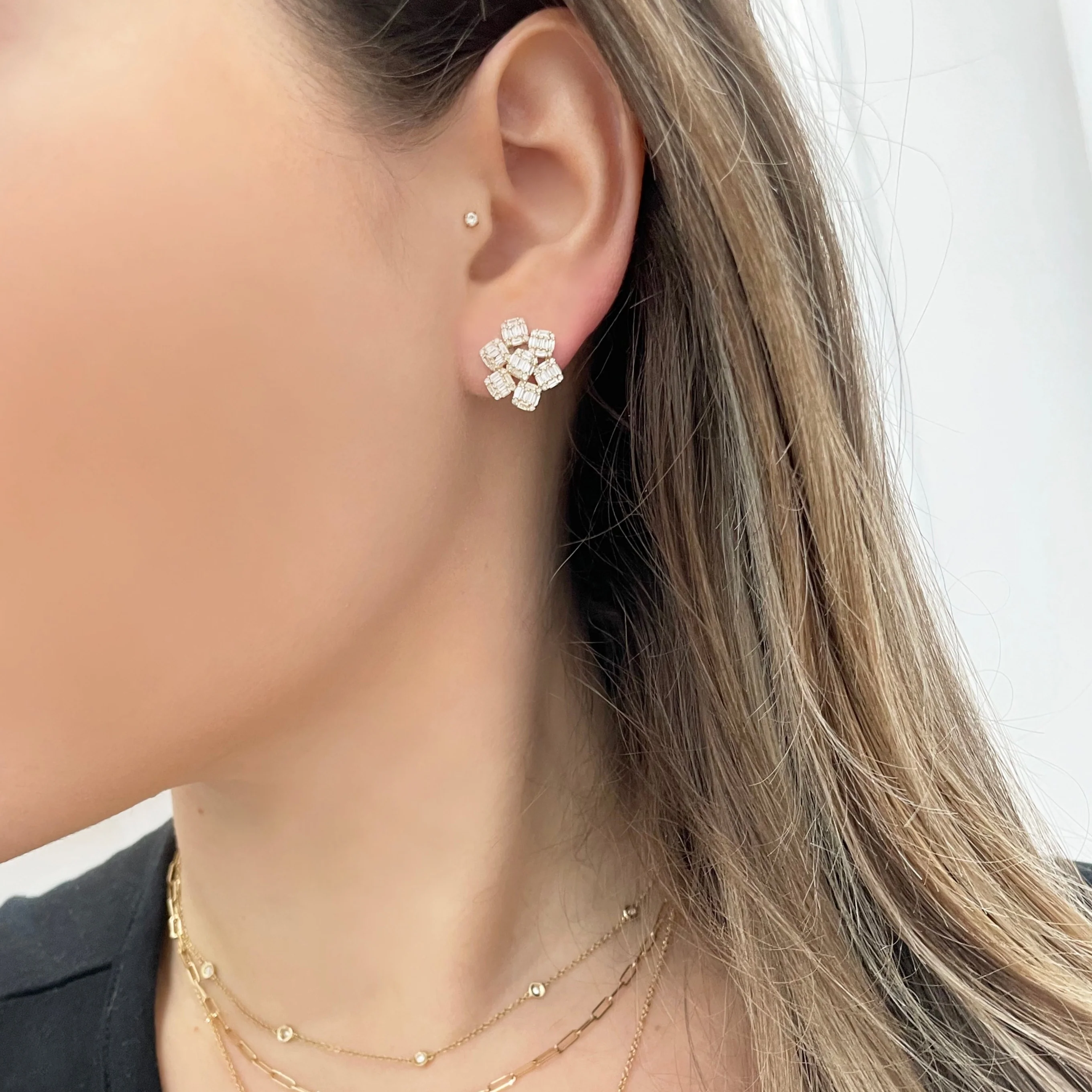 14K GOLD DIAMOND MERYL STUDS - Image 2