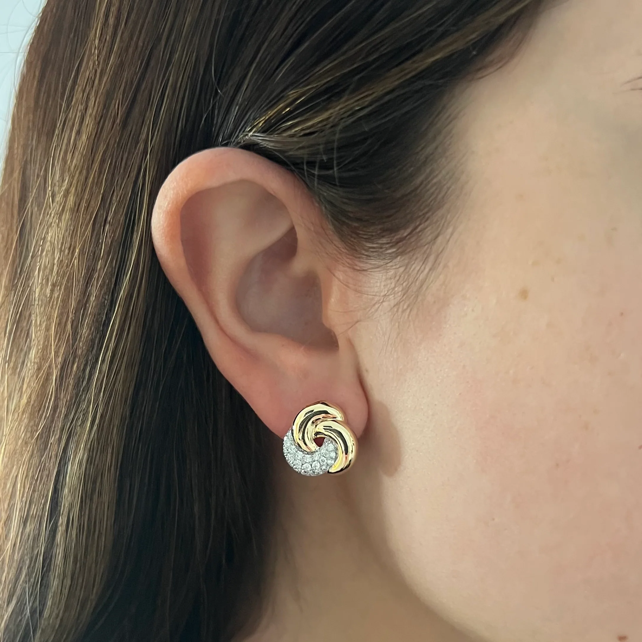 14K GOLD DIAMOND OLIVIA STUDS - Image 2