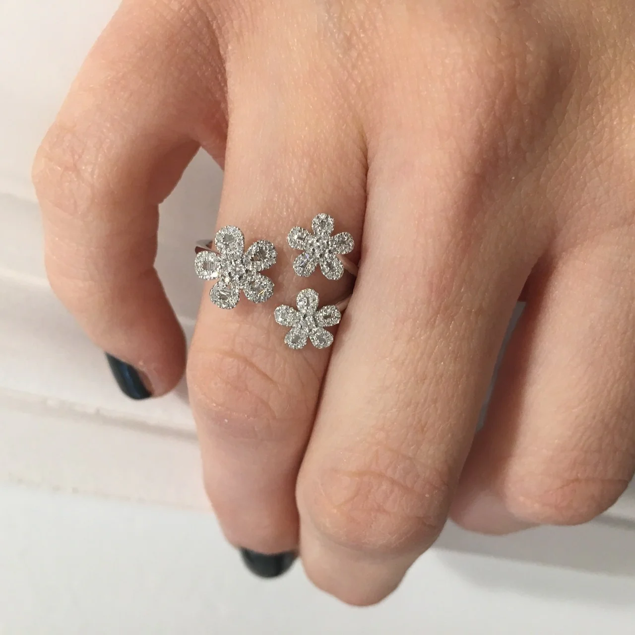 14K GOLD DIAMOND RICKY FLOWER RING - Image 5