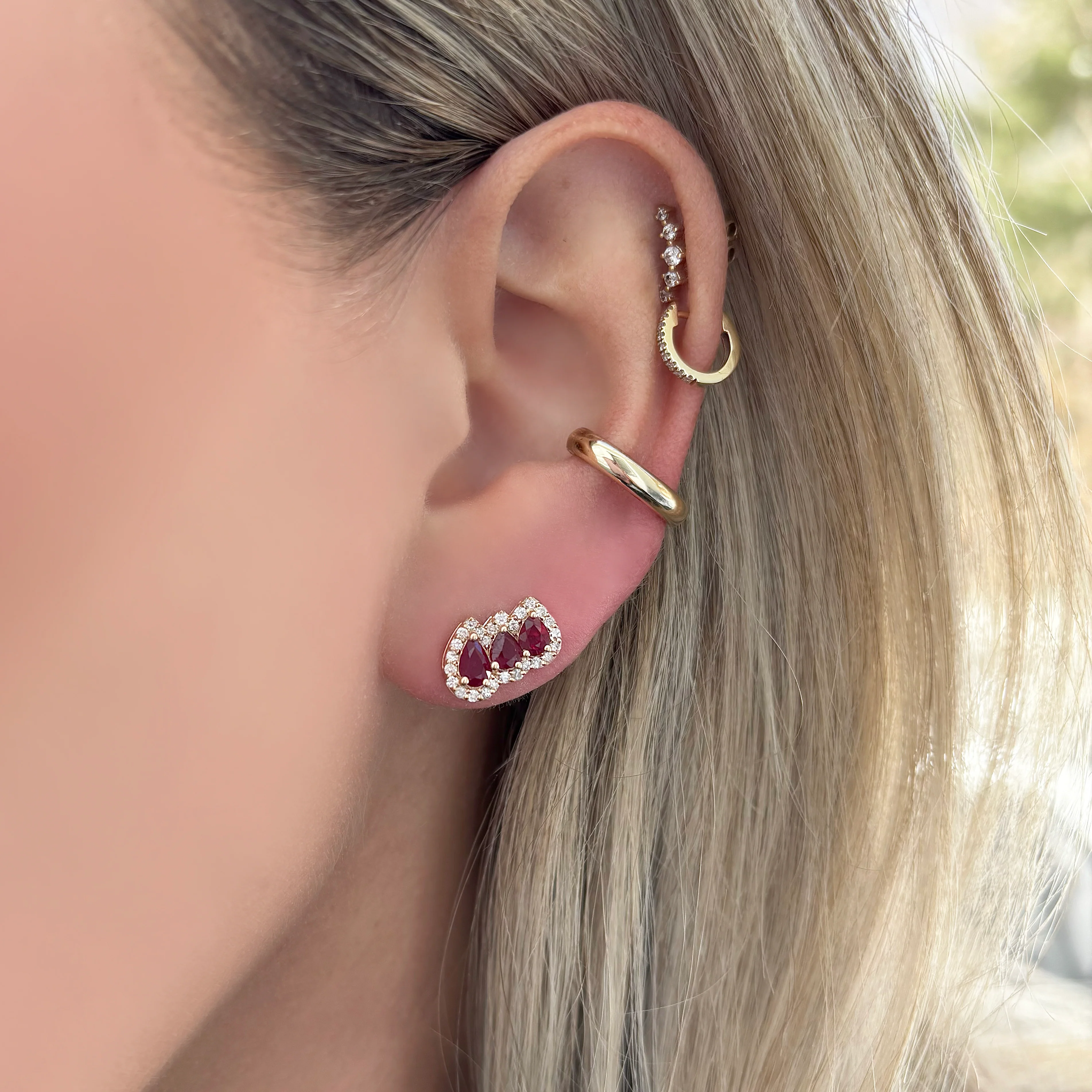 14K GOLD DIAMOND RUBY CATE STUDS - Image 2