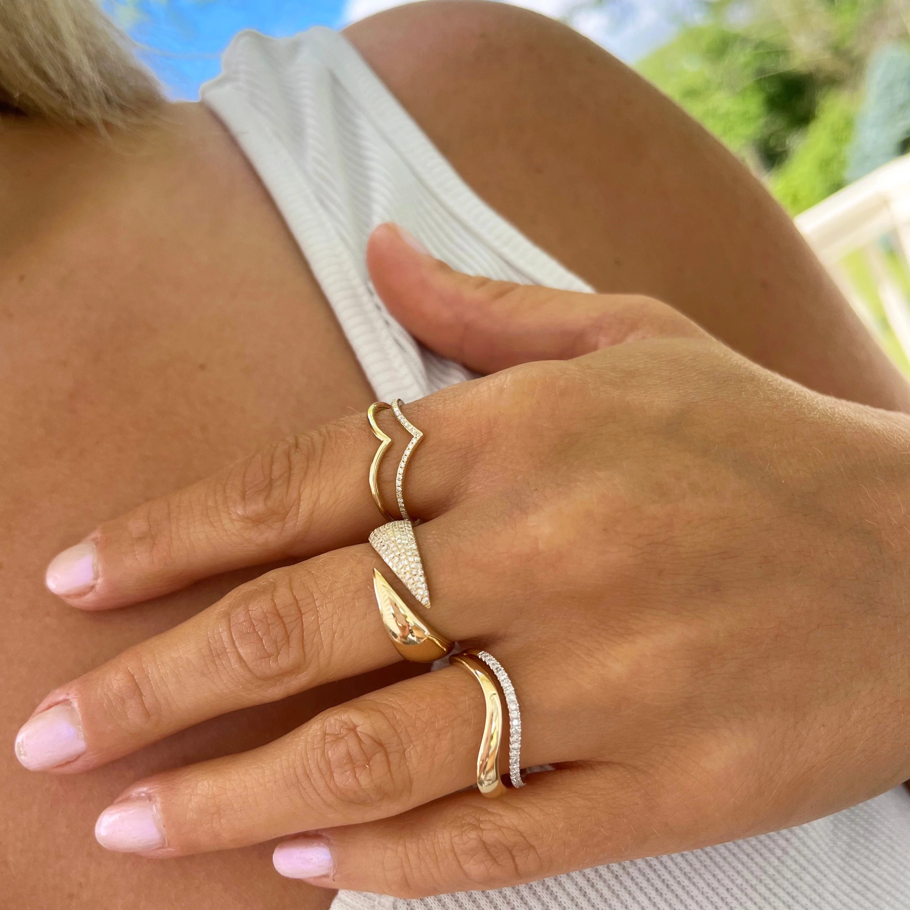 14K GOLD DIAMOND SHAY RING - Image 2