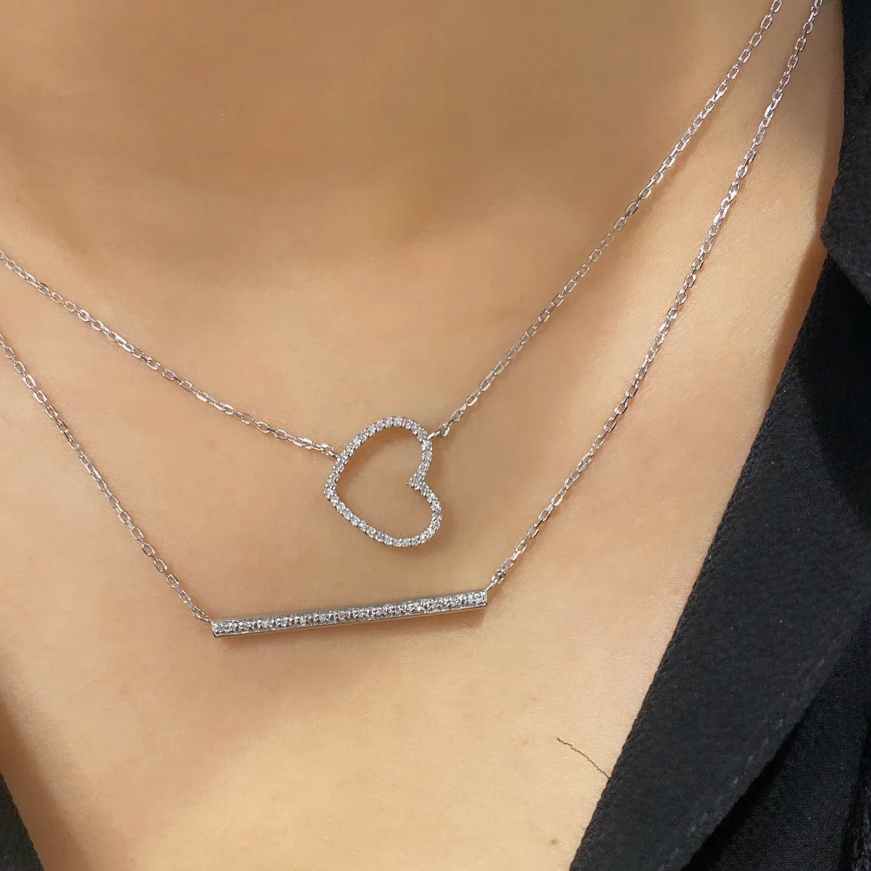 STERLING SILVER DIAMOND BAR NECKLACE - Image 3