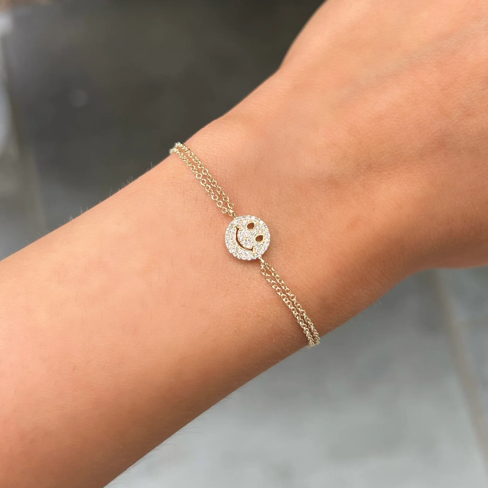 14K GOLD DIAMOND SMILEY BRACELET - Image 2